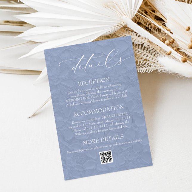 Floral Periwinkle Rustic Wedding QR Details Begleitkarte (Von Creator hochgeladen)