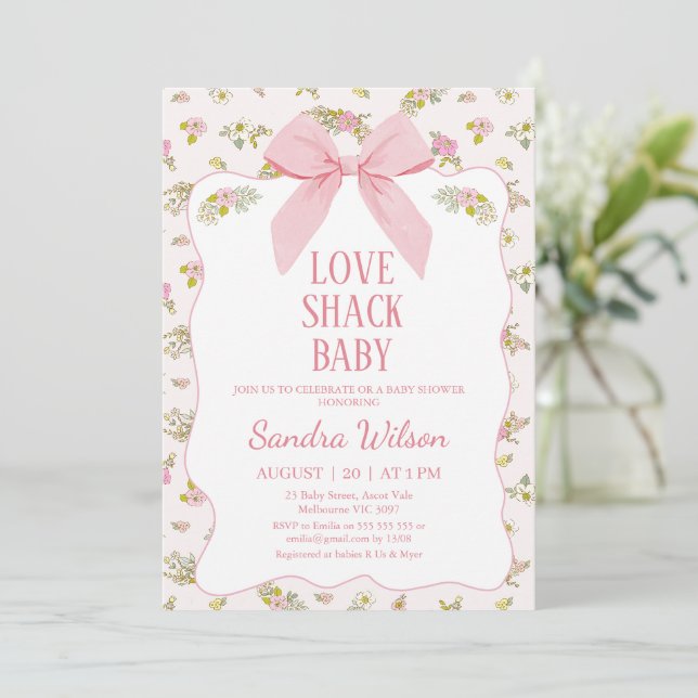 Floral Pink Bow Liebe Shack Baby Dusche Einladung (Stehend Vorderseite)