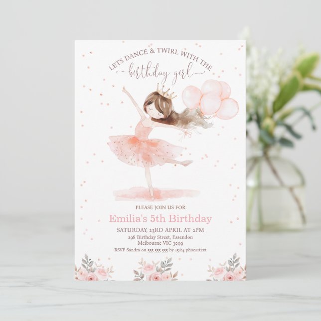 Floral Pink Dance Twirl Birthday Girl Birthday Einladung (Stehend Vorderseite)