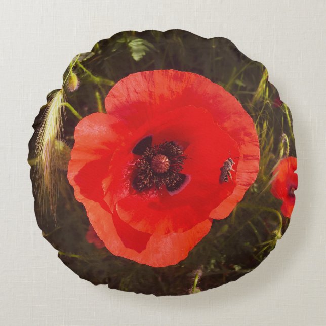Floral Poppy Dream – Botanical Fantasy Wildflowers Rundes Kissen (Vorderseite)