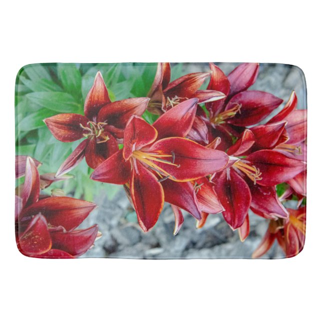 Floral Red Stargazer Lily Fotografie Badematte (Vorderseite)