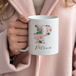 Floral Wasserfarbe Erste Tasse - P<br><div class="desc">Gib diese wunderschöne Tasse als Geschenk an dein Brautparty, deine Mutter oder deinen Freund!!</div>
