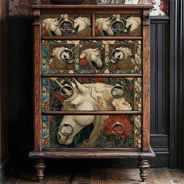 Floral William Morris Style Unicorn Seidenpapier (Von Creator hochgeladen)