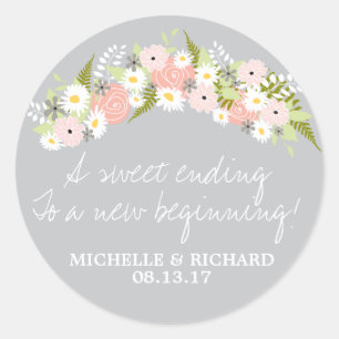 Floral Wreath Light Gray Wedding Runder Aufkleber