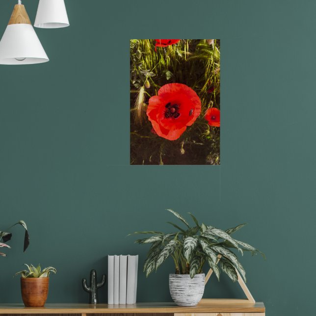 Florale Mohn-Träumerin – Botanische Fantasy-Kunst  Poster (Wohnzimmer 1)
