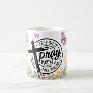Florales Bete dafür Bete darüber Bete hindurch Kaffeetasse