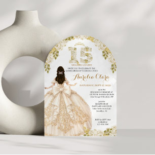 Florales Elfenbein Prinzessin Kokette Quinceanera Einladung