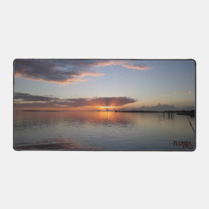 Florida-Angeln im Sonnenuntergang am Cedar Key Bea Schreibtischunterlage