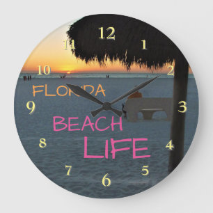 Florida Beach Sonnenuntergang mit Mann auf der Ban Große Wanduhr