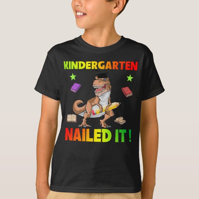 Flossing DInosaur Kindergarten Graduation Cap Gesc T-Shirt (Vorderseite)