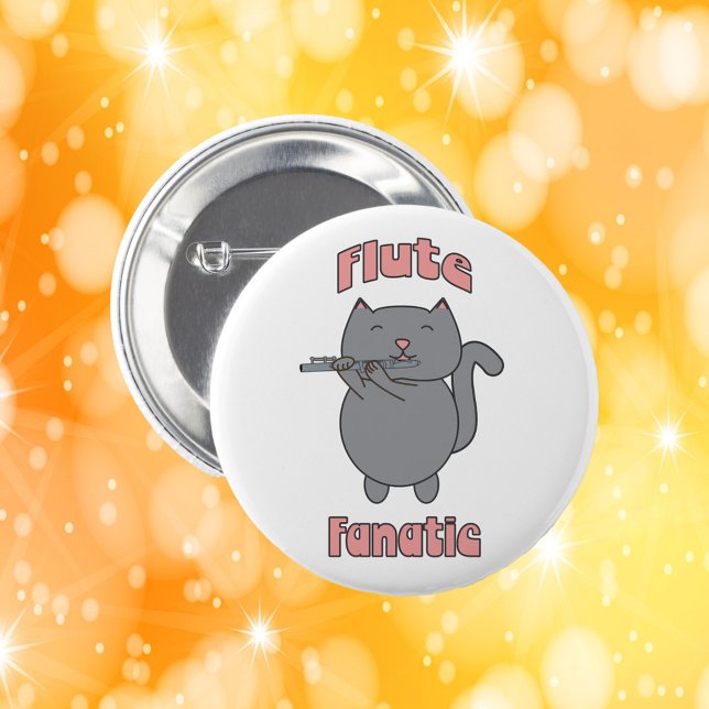 Flötenfanatiker Süße Graue Katze Rosa Button (A pin back button with a gray cat playing the flute and the words Flute Fanatic.)