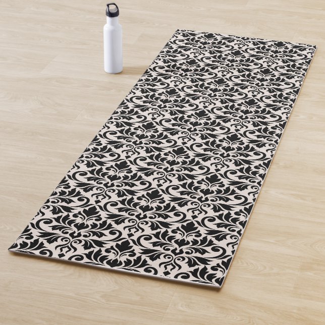 Flourish Damask Pattern Black on Cream Yogamatte (Beispiel)