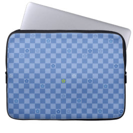 Flower Checkered Pattern No. 01 - Light Blue Laptopschutzhülle