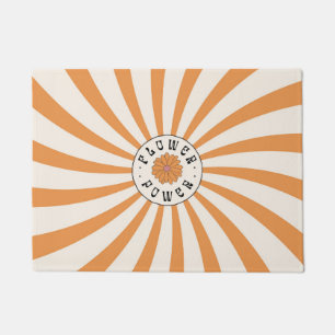 Flower Power mit psychedelischen orangen Strahlen Fußmatte