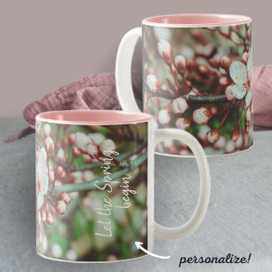 Flowering Plum Tree Zweifarbige Tasse