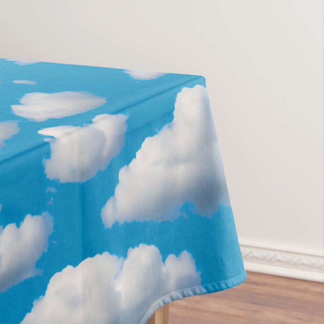 Fluffy Clouds Tischdecke (Beispiel)