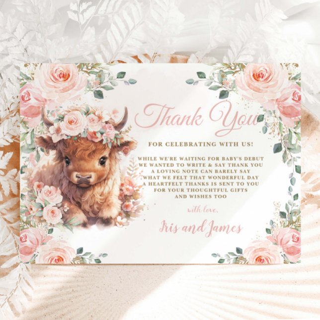 Fluffy Highland Cow Pink Blush Floral Baby Dusche Dankeskarte (Von Creator hochgeladen)