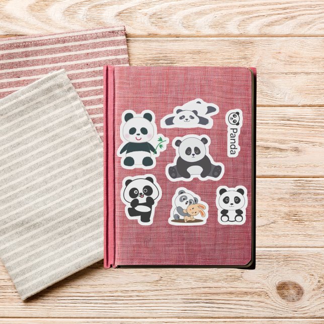 Fluffy Panda Vinyl Aufkleber  (Von Creator hochgeladen)