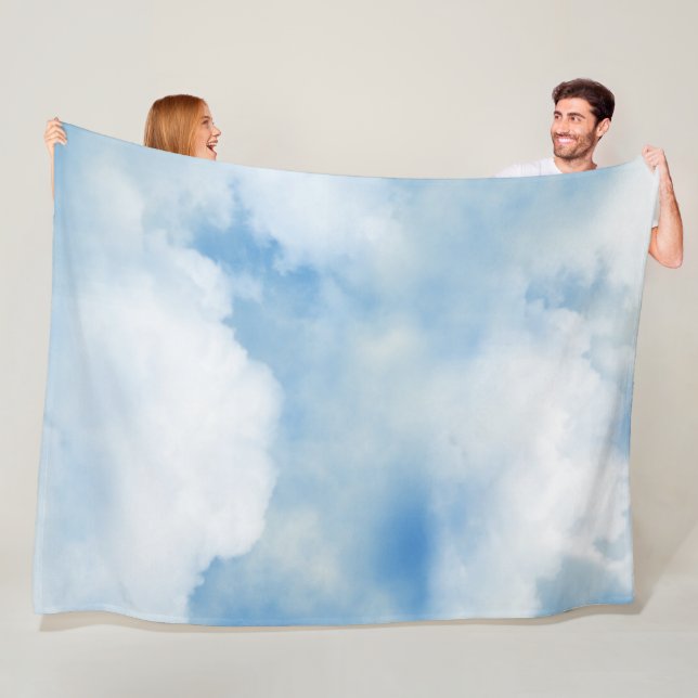 Fluffy White Clouds Fleecedecke (Beispiel)