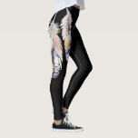 *~* Flug der Freiheits-Federn auf Schwarzem Leggings<br><div class="desc">Wünschen Sie Sie überhaupt konnten gerade fliegen? Federn haben immer mit mir gesprochen. Sie stellen persönlich Freiheit und das Sehen des ganzen Bildes, eher als gerade Stücke dieses Puzzlespiels dar, das wir "das Leben" nennen. Als heilender Vermittler der Fernabstandsenergie, der Reiki sowie meine eigene Modalität Aurora Mistica (R) kanalisiert, finde...</div>