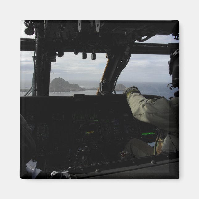 Flugbesatzungen nähern sich Farallon Island Magnet (Vorne)