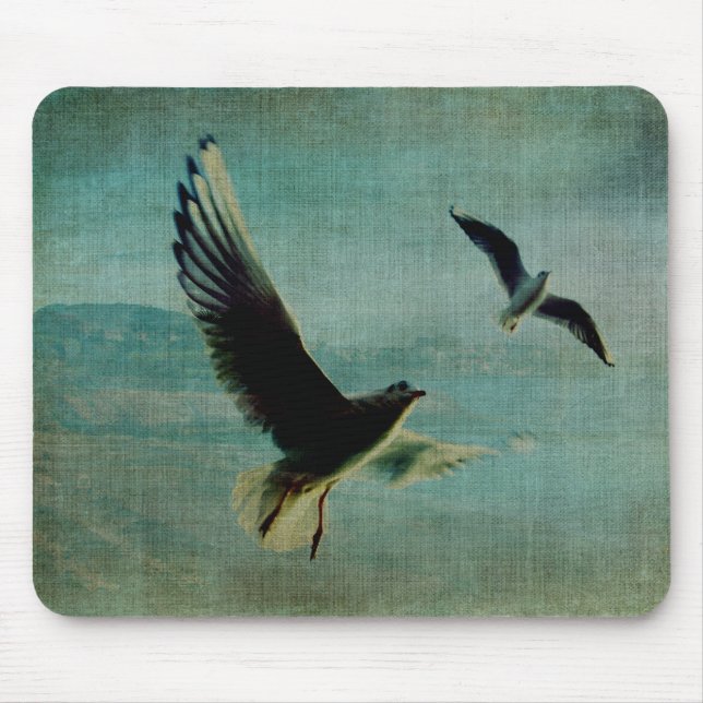 Flügel über der Welt Mousepad (Vorne)