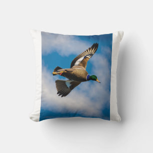 Flügel von Aotearoa – Blaue Ente im Flug Kissen