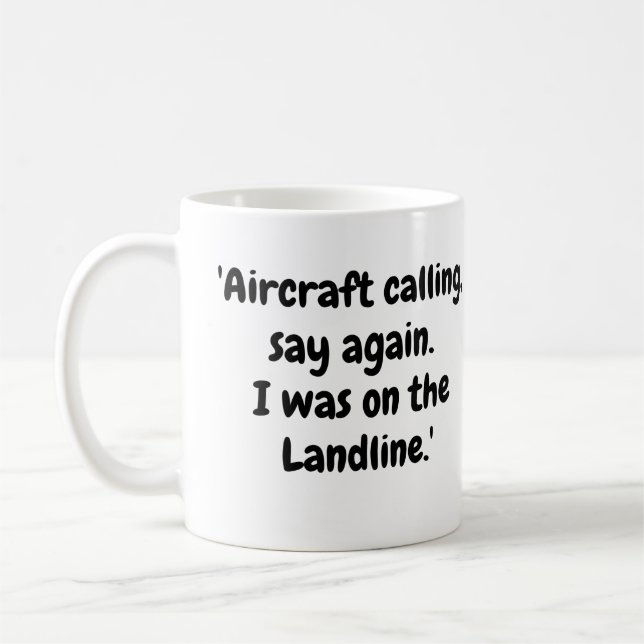Flugzeuge, die, sagen wir es noch einmal, auf der  kaffeetasse (Links)