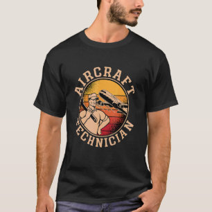 Flugzeugtechniker lieben Flugzeuge Retro-Flugzeug T-Shirt