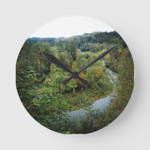 Fluss Clackamas, OR Runde Wanduhr