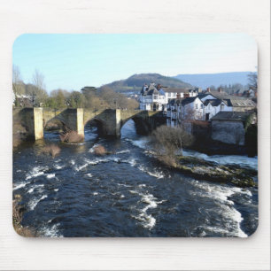 Fluss Dee bei Llangollen Mousepad