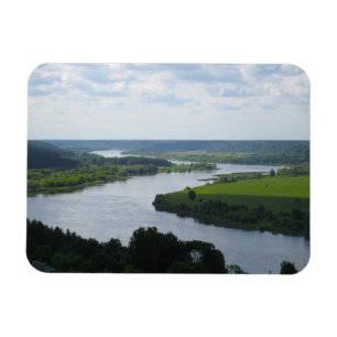 Fluss Nemunas in Vilkija, LITAUEN — Magnet