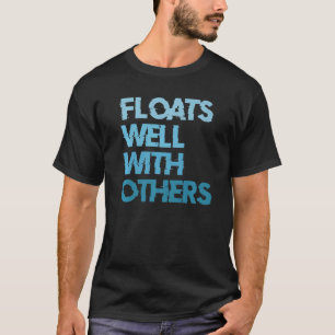 Fluss Tubing schwimmt gut mit anderen T-Shirt
