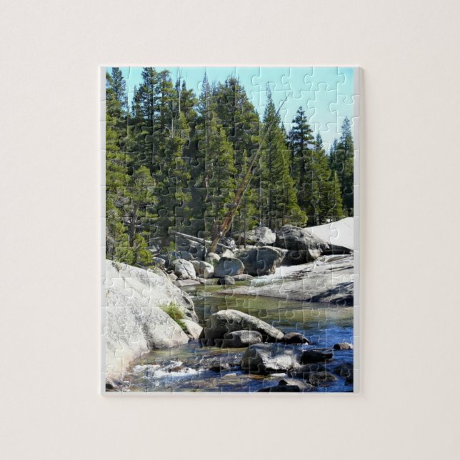Fluss Tuolumne in Tuolumne Meadows, Yosemite, CA (Vertikal)
