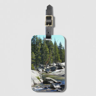 Fluss Tuolumne in Tuolumne Meadows, Yosemite, CA Gepäckanhänger