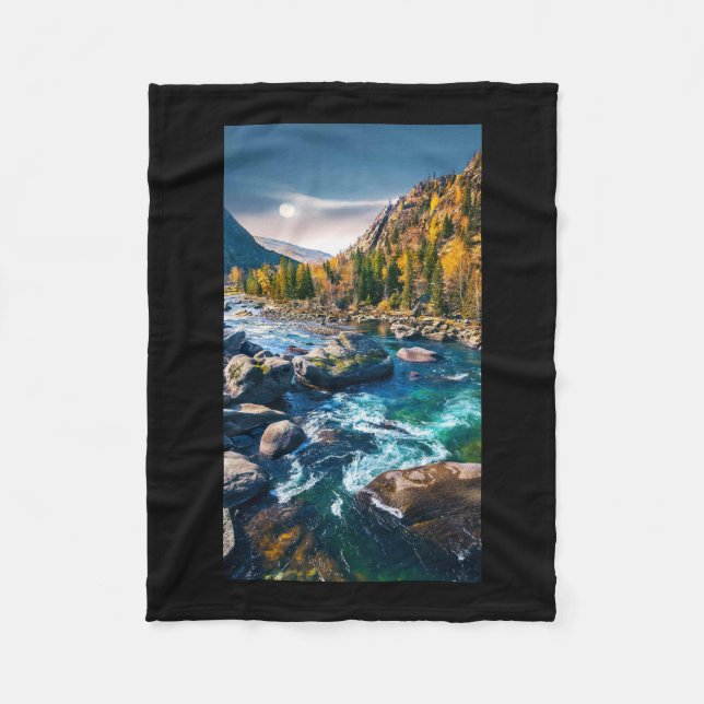 Fluss und Gebirge Landschaftliches Foto Fleecedecke (Vorderseite)