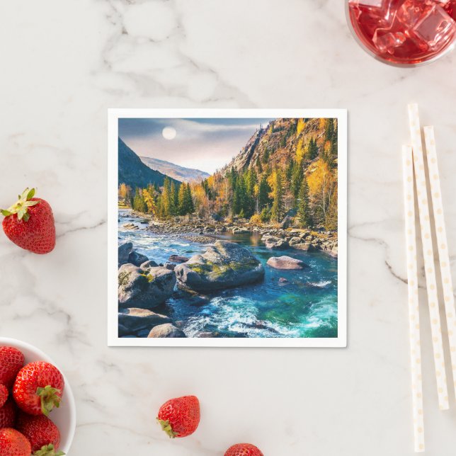 Fluss und Gebirge Landschaftliches Foto Serviette (Beispiel)