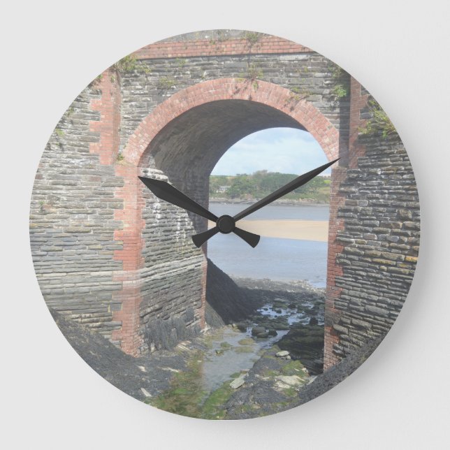 Flussbrücke Große Wanduhr (Vorderseite)