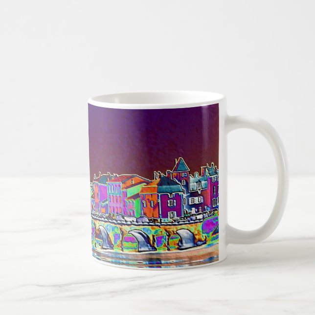 Flussdorfszene nahe Lyon Frankreich Kaffeetasse (Rechts)