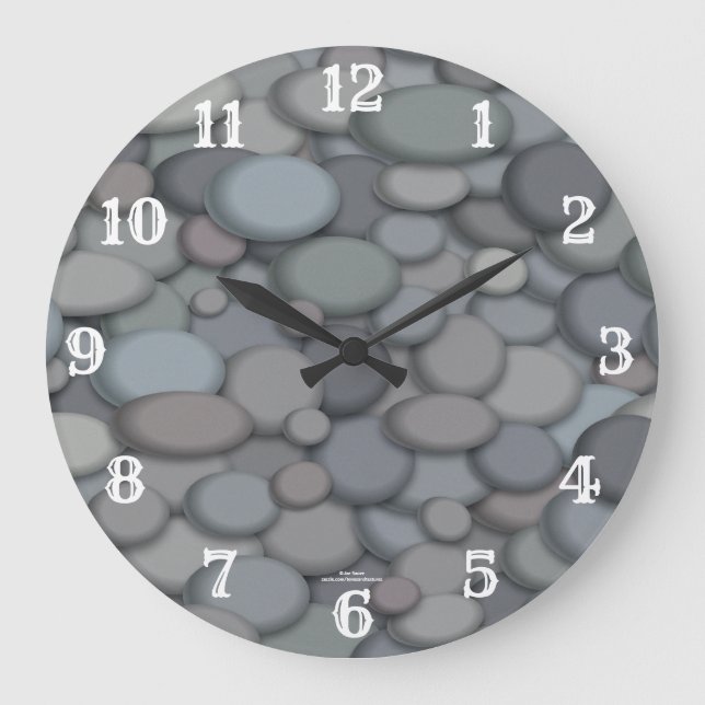 Flusskiesel mit weißen Zahlen Große Wanduhr (Vorderseite)