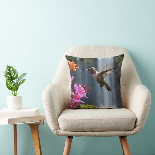 "Flüstern der Natur: Hummingbird, Wasserfall Kissen (Stuhl )