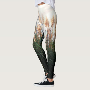 "Flüstern des Windes: Die weißen Pampasegräser" Leggings