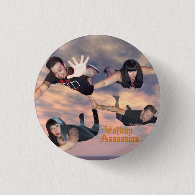 Flyin Meuchelmörder-Knopf Button (Vorderseite)