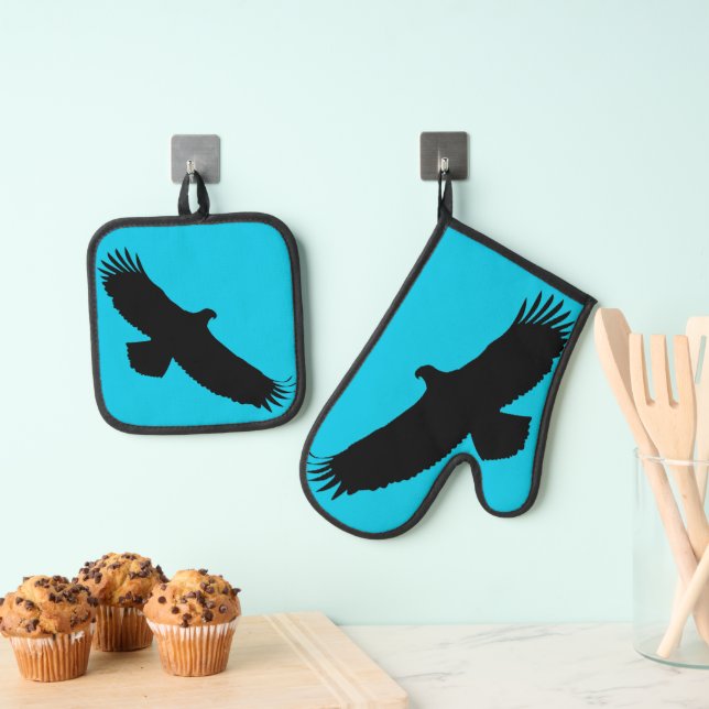 Flying Bald Eagle Oven Mitt & Pot Holder Set (Insitu (Hängend))