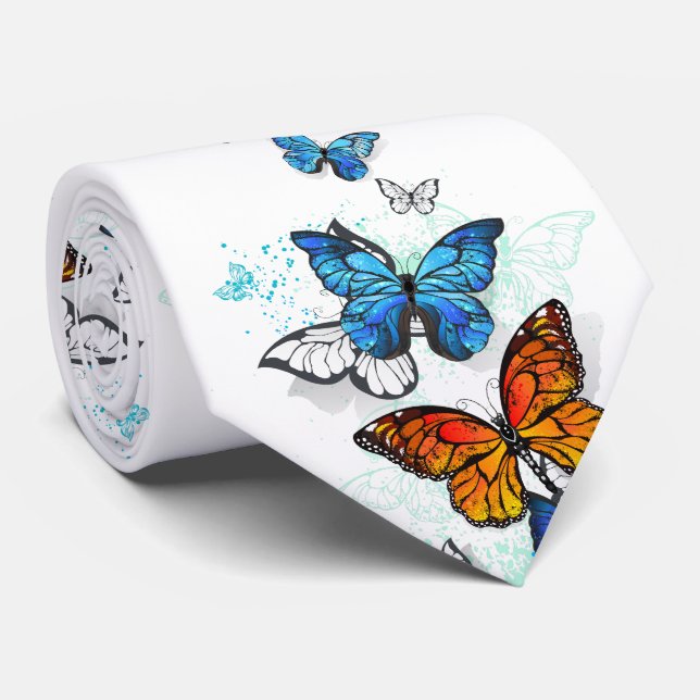 Flying Butterflies Morpho und Monarch Krawatte (Gerollt)