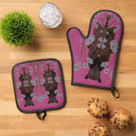 Flying Fox Boysenberry Ofenhandschuh & Topflappen-Set