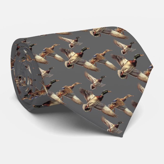 Flying Mallard Encks on Grey Krawatte (Gerollt)