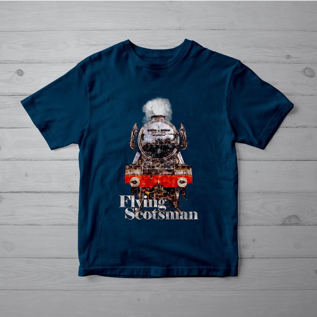 Flying Scotsman – Steam Locomotive Illustration T-Shirt (Von Creator hochgeladen)