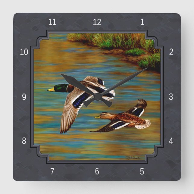Flying Wild Ducks Charcoal Gray Quadratische Wanduhr (Vorderseite)