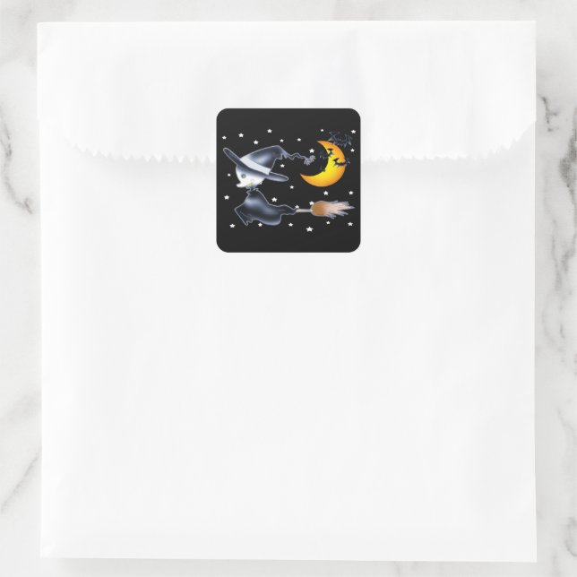 Flying Witch on Halloween Night Quadratischer Aufkleber (Tasche)